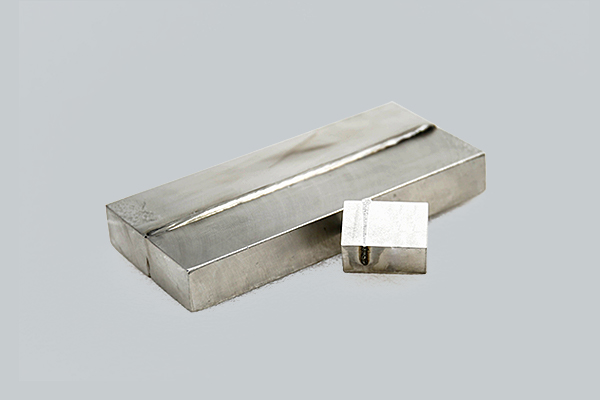 大族激光 - 激光打標(biāo)機(jī)|切割機(jī)|焊接機(jī)|激光器 - 智能制造裝備整體解決方案